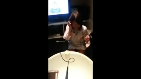         カラオケ フェラ
    