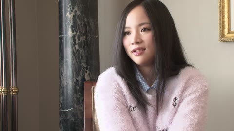         某国立大学に通う知的な女子大生が処女喪失でＡＶ出演
    