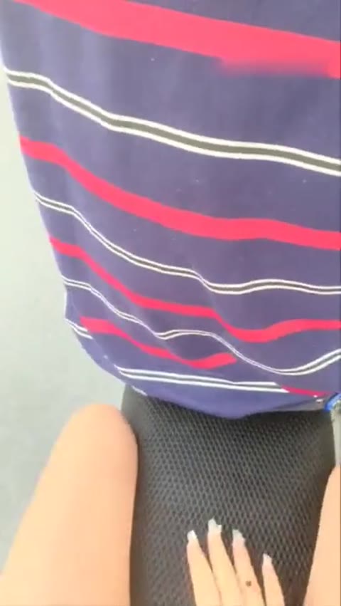         アジアン巨乳素人☆野外オナニー
    