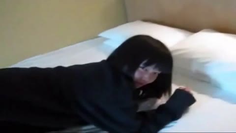         【誌宝】Dカップひとみちゃんでパコーン　おじさん大好き 2
    