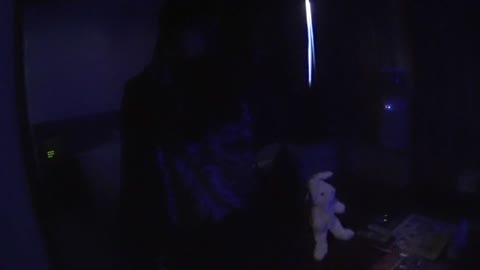         騎乗位で物凄い腰グラインド。幼さ残る黒髪ツインテ娘が変態すぎた
    