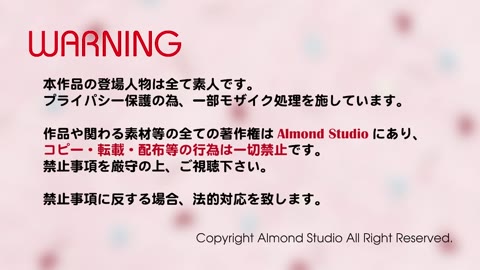         家族で賑わうプールでテントプレイ
    