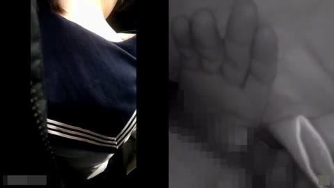         公共機関で激しい手マン
    